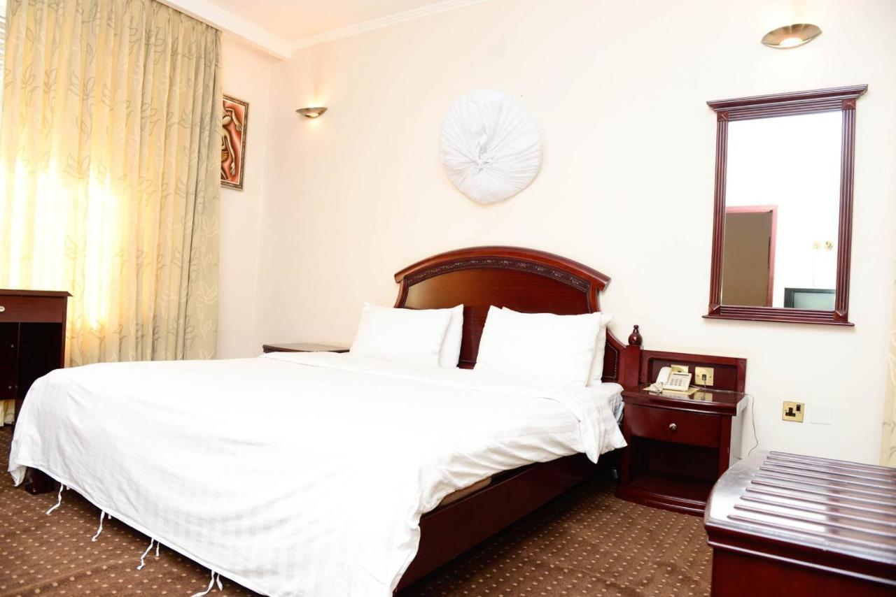 Room In Bb - Enjoy You Vacation Wail Staying In This Single Room Fit For 2 People คิกาลี ภายนอก รูปภาพ
